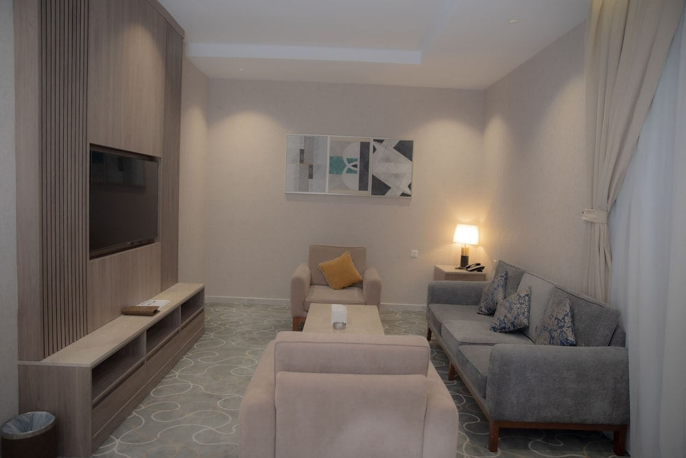 Nars Plus Al Nuzha — Jeddah — photo 4