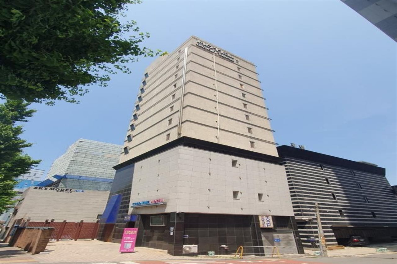 Time Hotel Shinchon - last minute hotel in Seoul