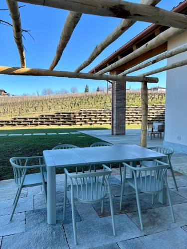 Cascina Luscai — 4-Star Luxury Hotel in Novello, Italy