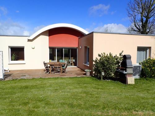 Holiday Home Lochrist Le Conquet — 4-Star Luxury Hotel in Le Conquet, France
