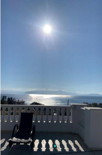 The White House Beach Villa — 4-Star Luxury Hotel in Rafina, Greece