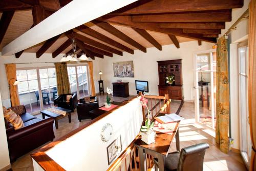 Residenz Seestern Appartement 26 — 4-Star Luxury Hotel in Ostseebad Kuehlungsborn, Germany
