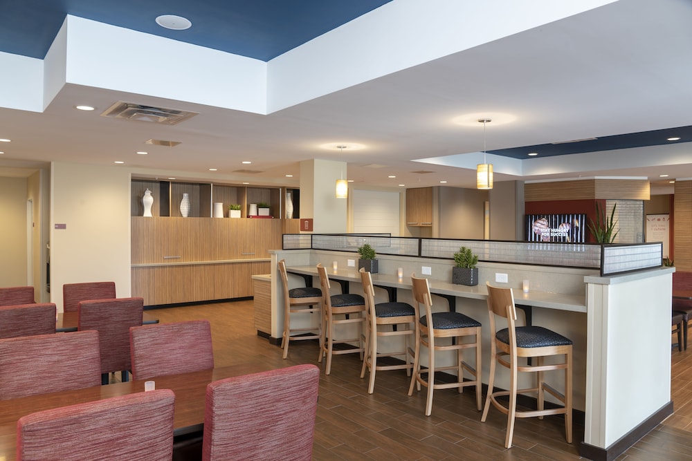 TownePlace Suites by Marriott Louisville North - photo 23