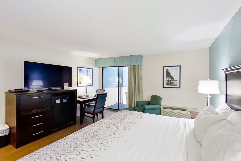 Carolinian Beach Resort by Vacasa - photo 9