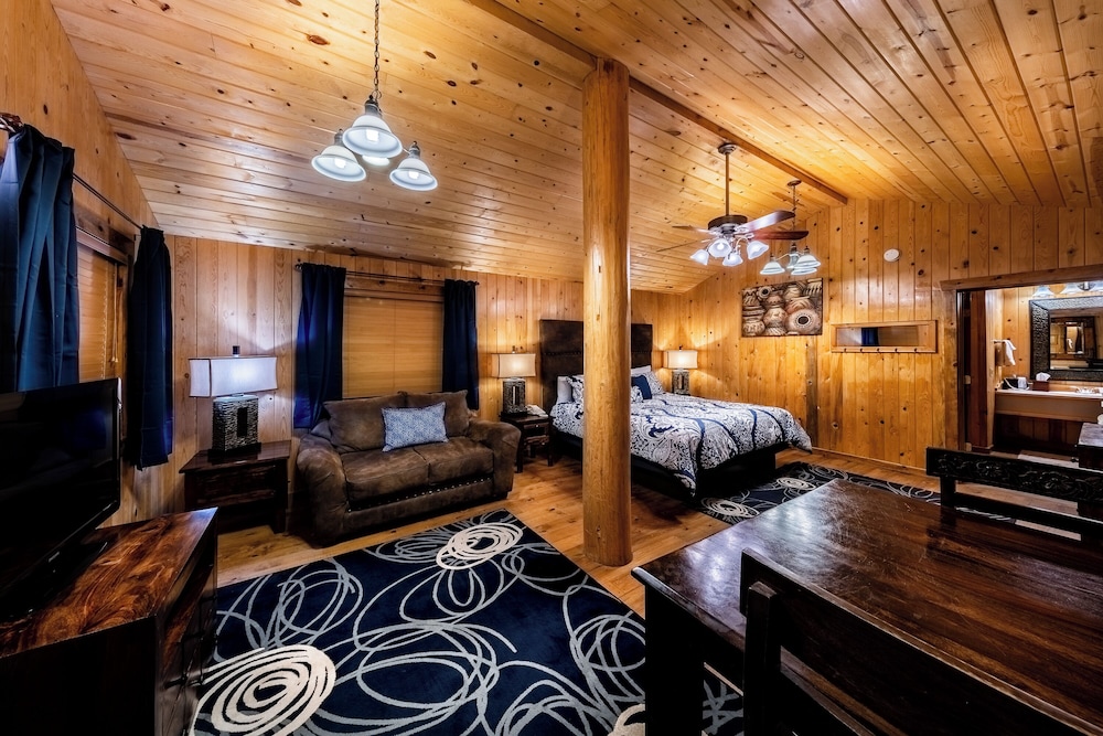 Desert Rose Resort & Cabins - photo 16