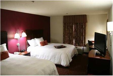 Hampton Inn & Suites Muncie