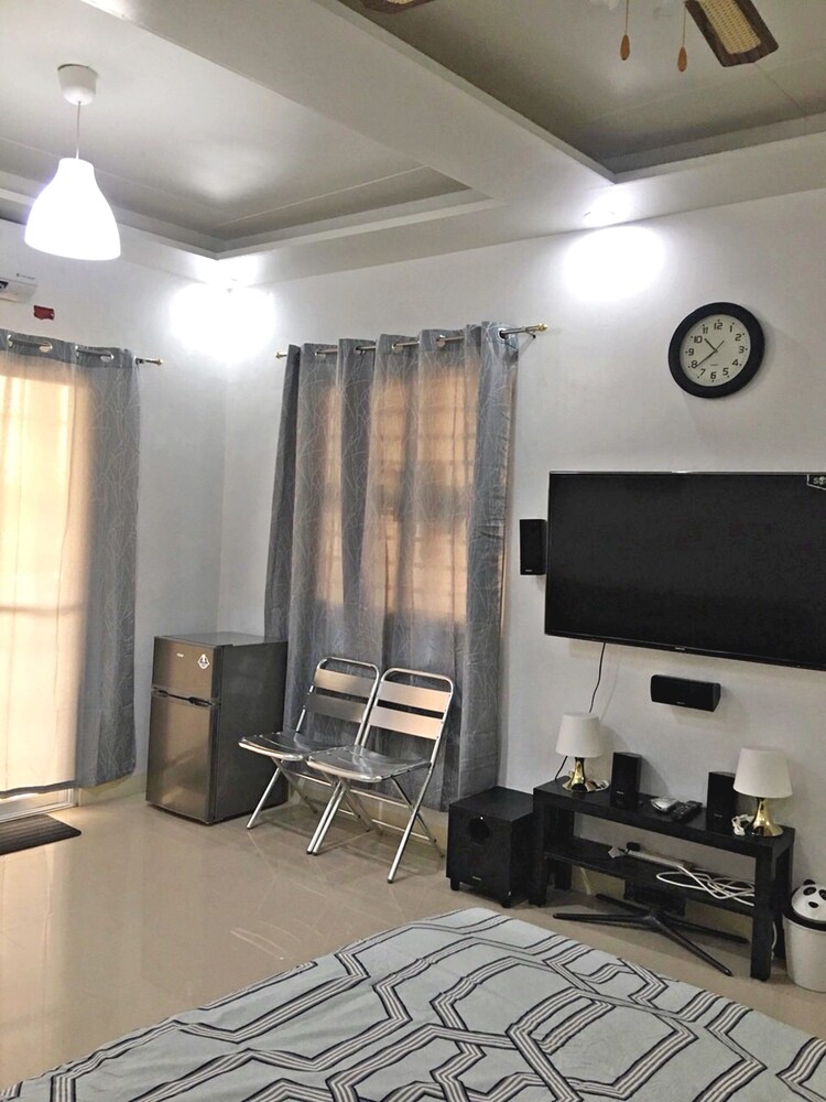 Yo’ Boss in Muntinlupa, Philippines