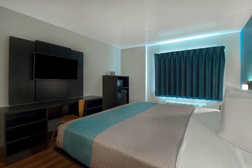 Motel 6 Merrillville IN - photo 9
