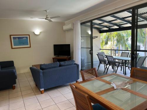 Baden 74 Rainbow Shores — Rainbow Beach