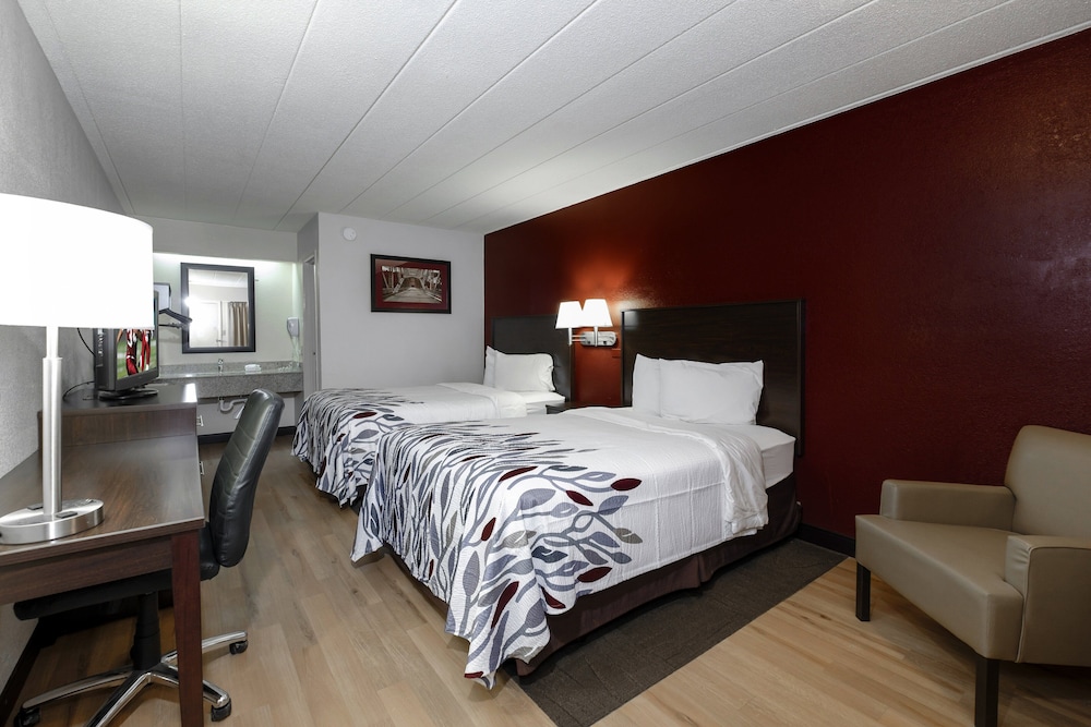 Red Roof Inn Bloomington Normal University - photo 11