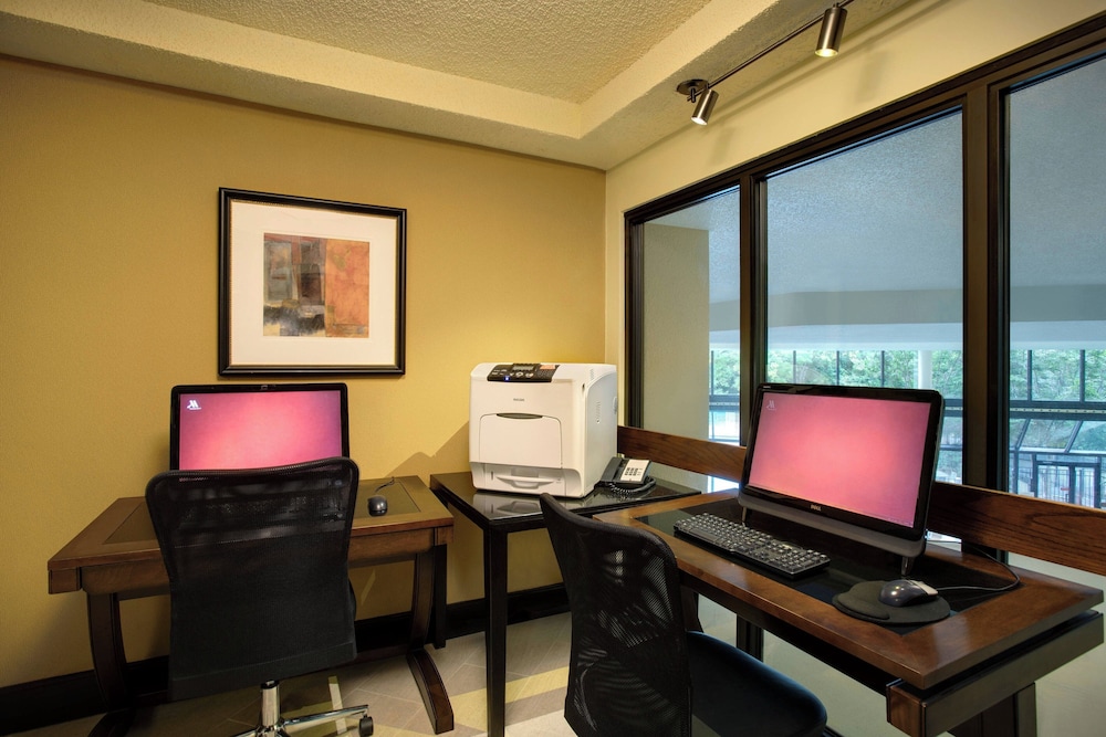 Marriott Greensboro Airport - photo 36