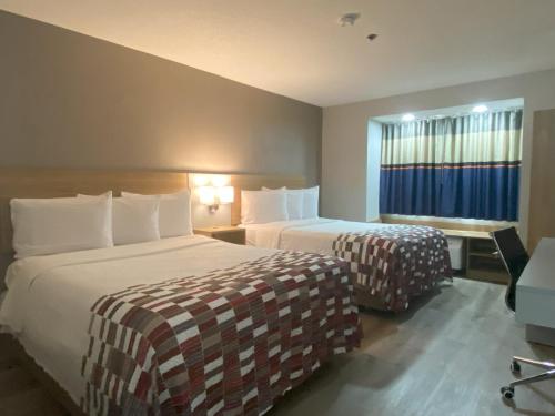Microtel Inn & Suites by Wyndham Winston Salem - photo 22