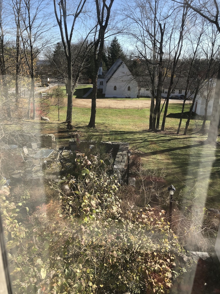 Spring Hill Inn - photo 25