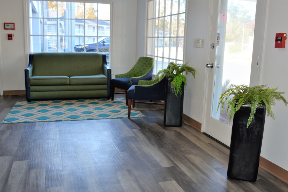 Travelodge by Wyndham Walterboro - photo 5