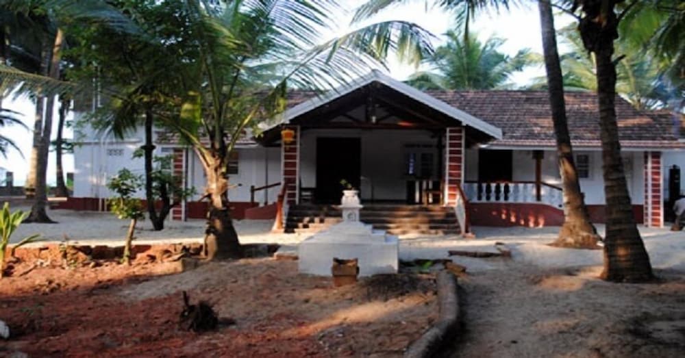 Fantasea Beach Resort in Malvan, India