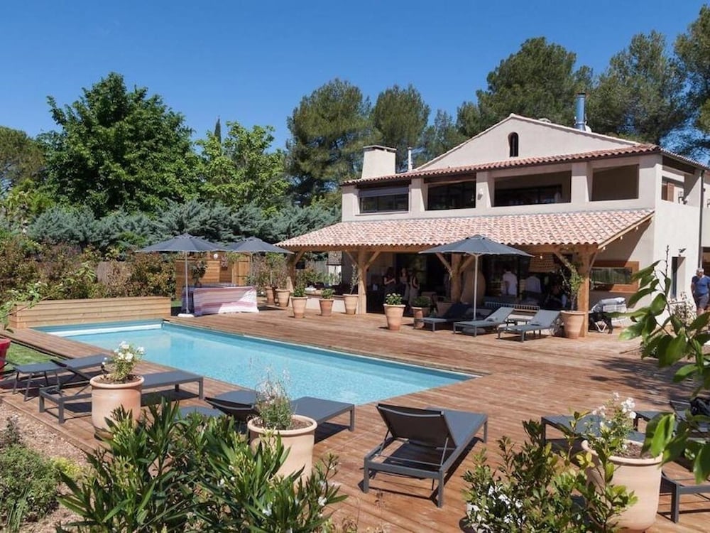 La Maison De Beryll — 5-Star Luxury Hotel in Aix-En-Provence, France