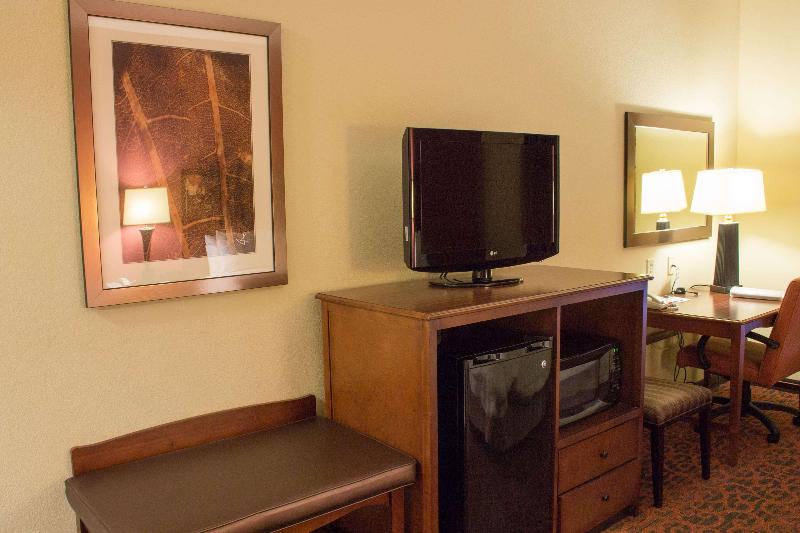 Hampton Inn Junction City - photo 47