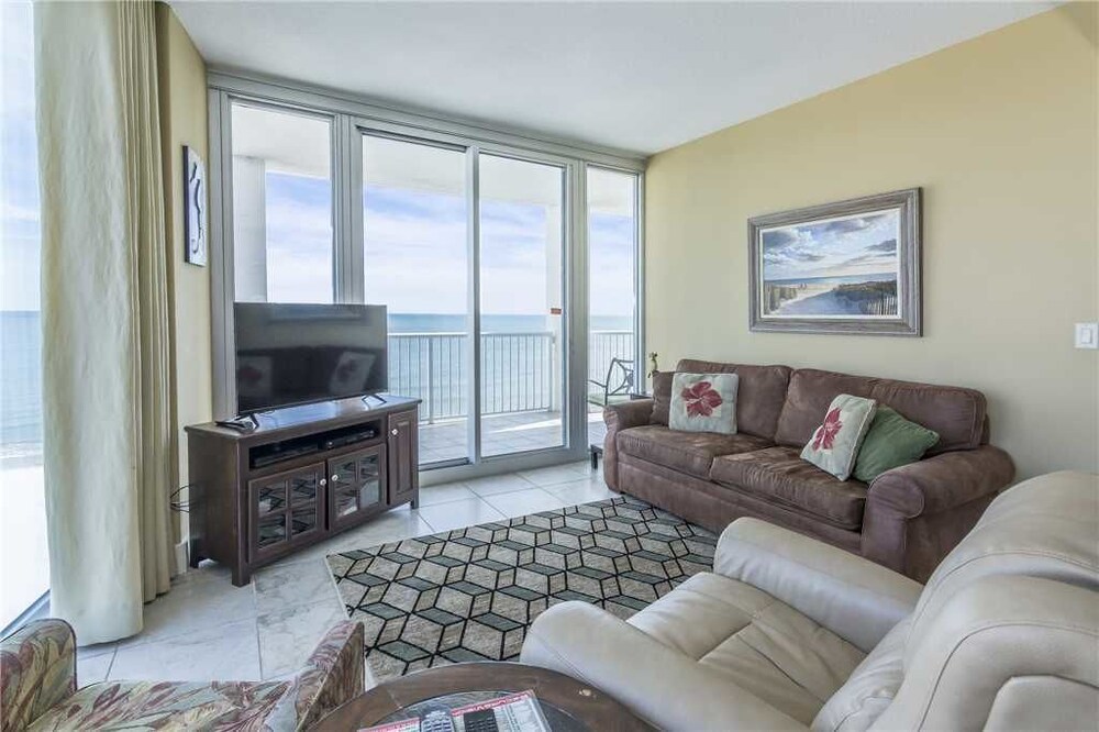 Island Tower 1001 3 Br condo by RedAwning - photo 15
