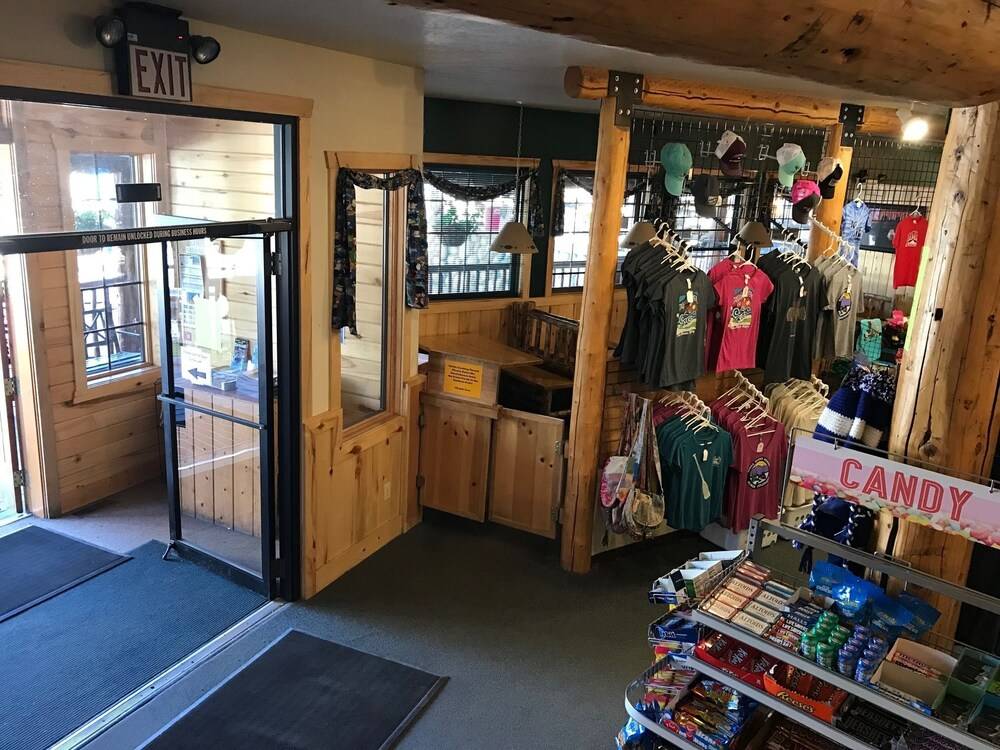 Three Rivers Resort - photo 33