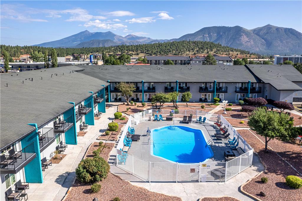 Hotel Elev8 Flagstaff Trademark Collection by Wyndham - photo 12