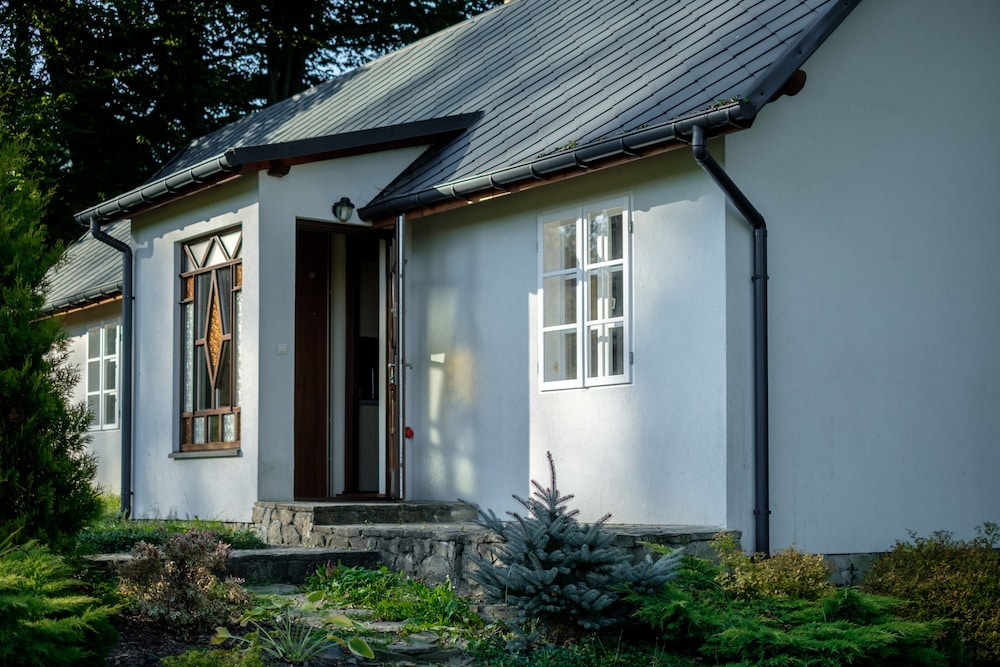 Mały Domek Beskidy — hotel in Jordanow