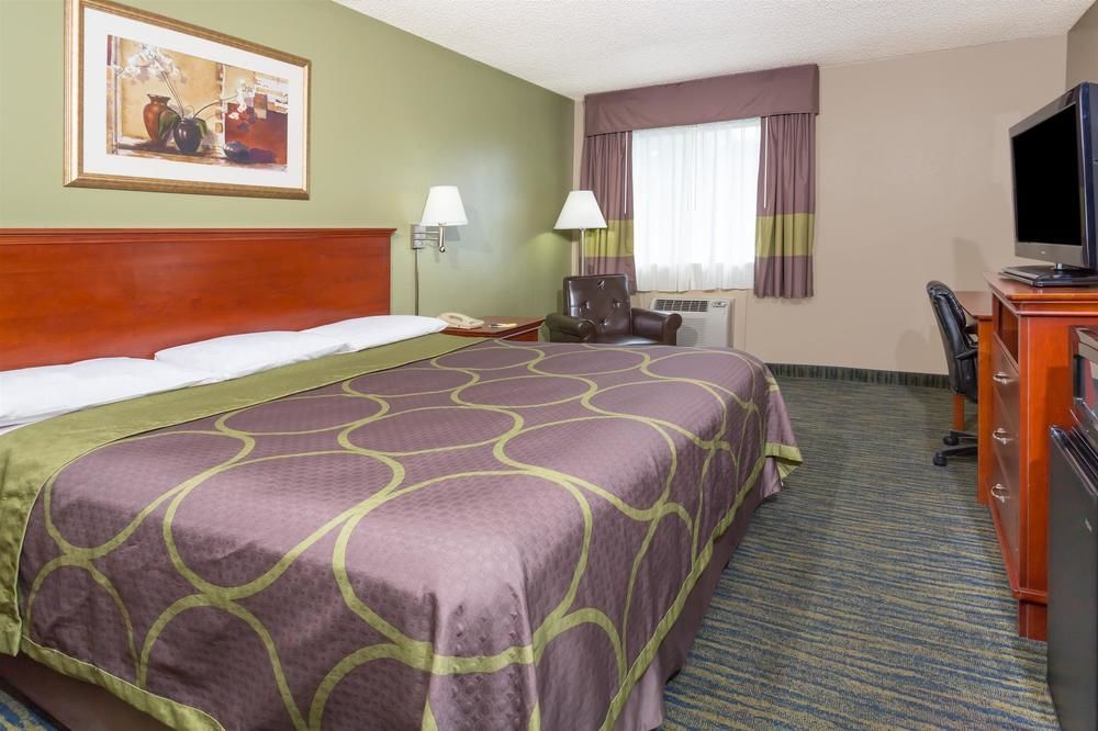 Super 8 by Wyndham Panama City - photo 15
