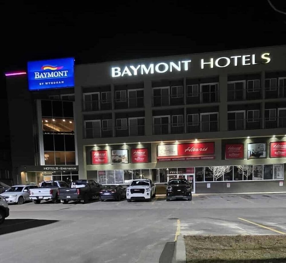 Baymont by Wyndham Fort McMurray — 4-Star Luxury Hotel in Fort Mcmurray, Canada