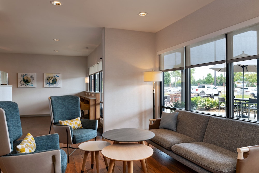 TownePlace Suites by Marriott Macon Mercer University - photo 2