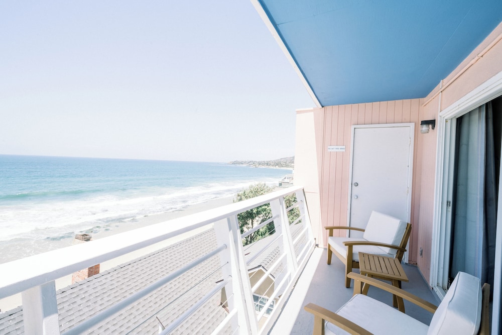 Laguna Surf Lodge by SCP Hotels - photo 22