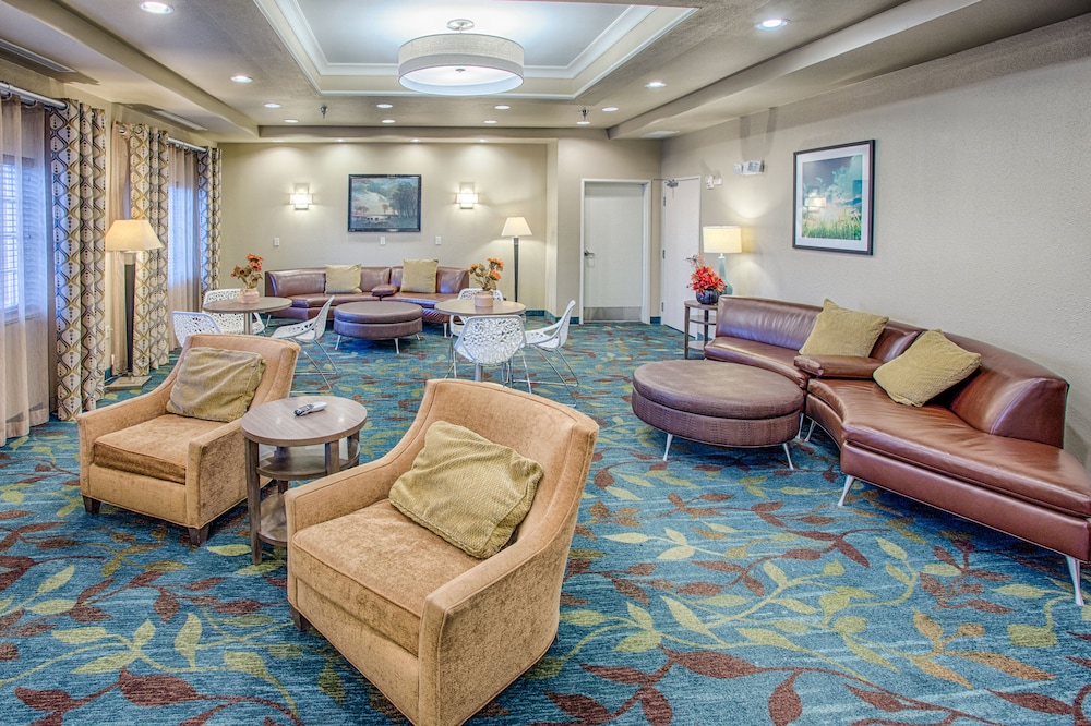 Candlewood Suites Fargo N. Dakota State University by IHG - photo 65