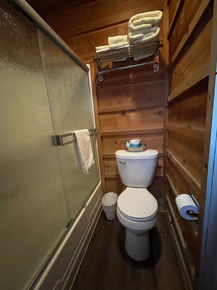 Riverfront Lodging - photo 46