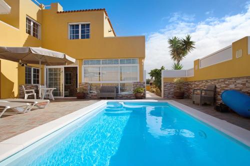 Casa Paco 3 — 4-Star Luxury Hotel in Costa Calma, Spain