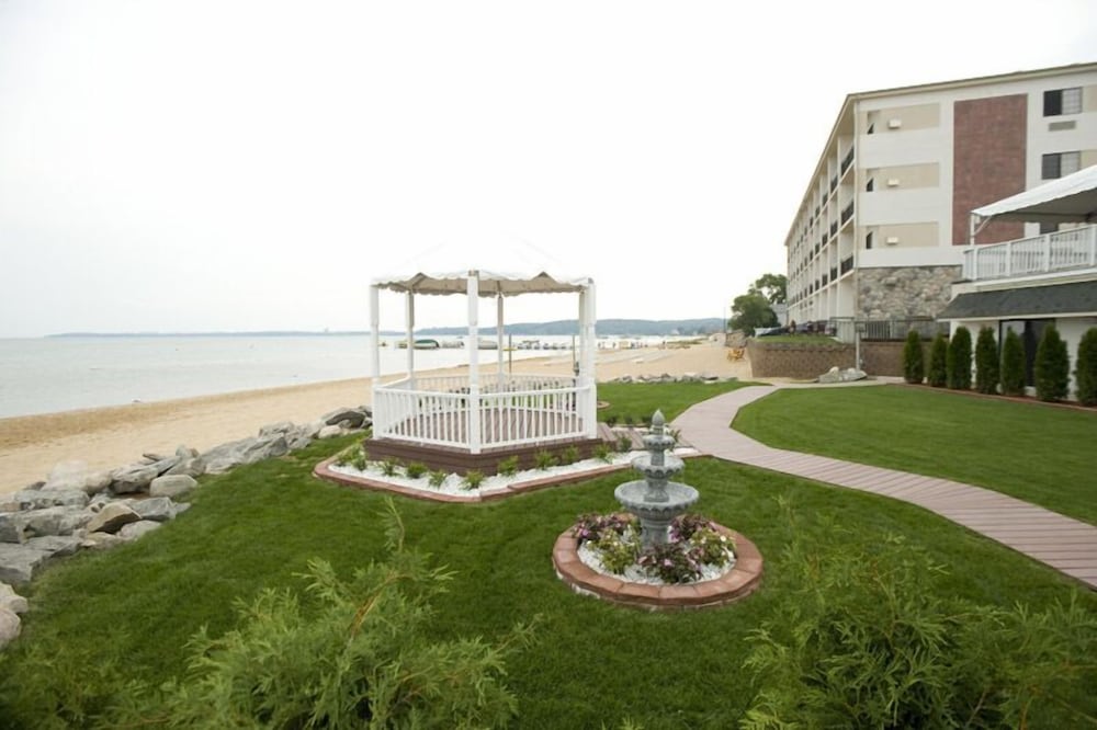 ParkShore Resort - photo 40