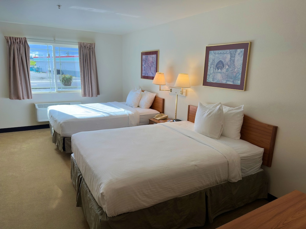 Peppermill Empress Inn - photo 30