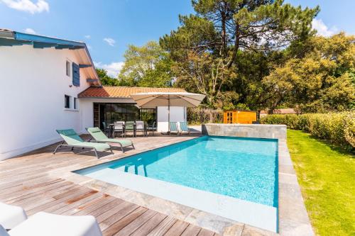 Villa de 4 chambres avec piscine privee jardin clos et wifi a Seignosse a 5 km de la plage — 4-Star Luxury Hotel in Seignosse, France
