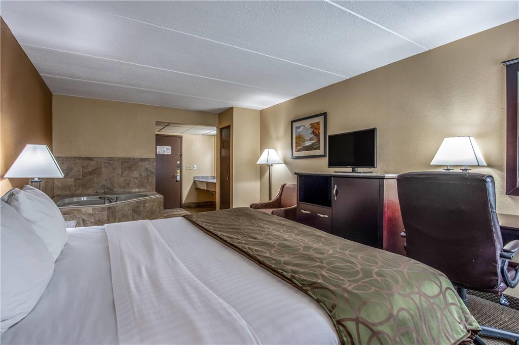 Quality Inn Tully I 81 - photo 23