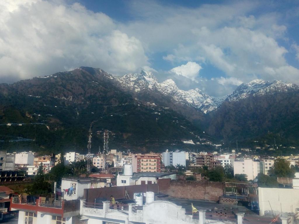 Abrol residency in Katra, India