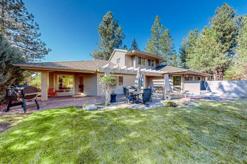 Dogleg Retreat in Sunriver, United States