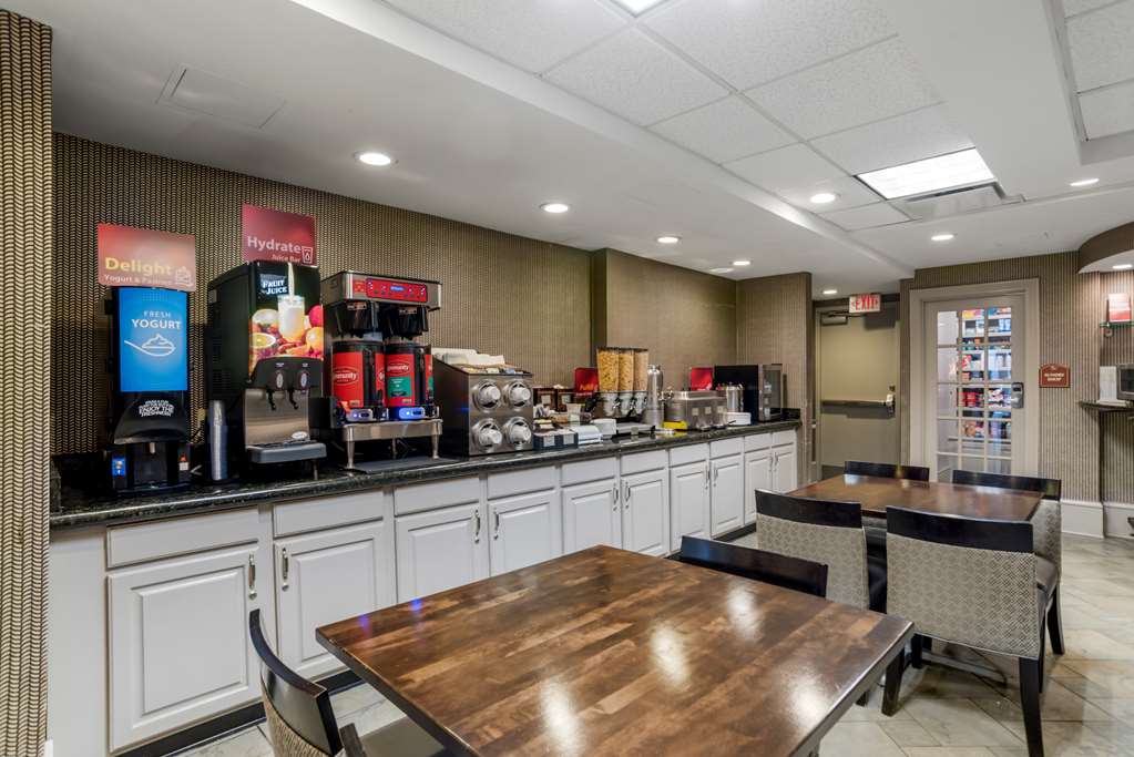 Best Western Plus St. Christopher Hotel - photo 4