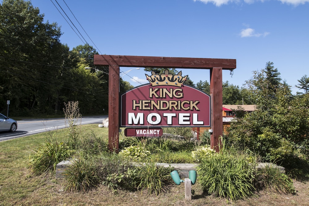 King Hendrick Motel - photo 36