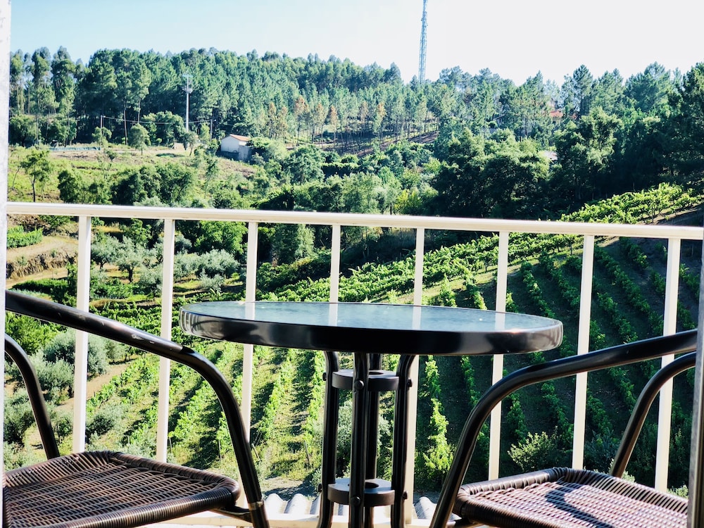 Suites do Pinhal - carbon neutral hotel in Proenca-A-Nova