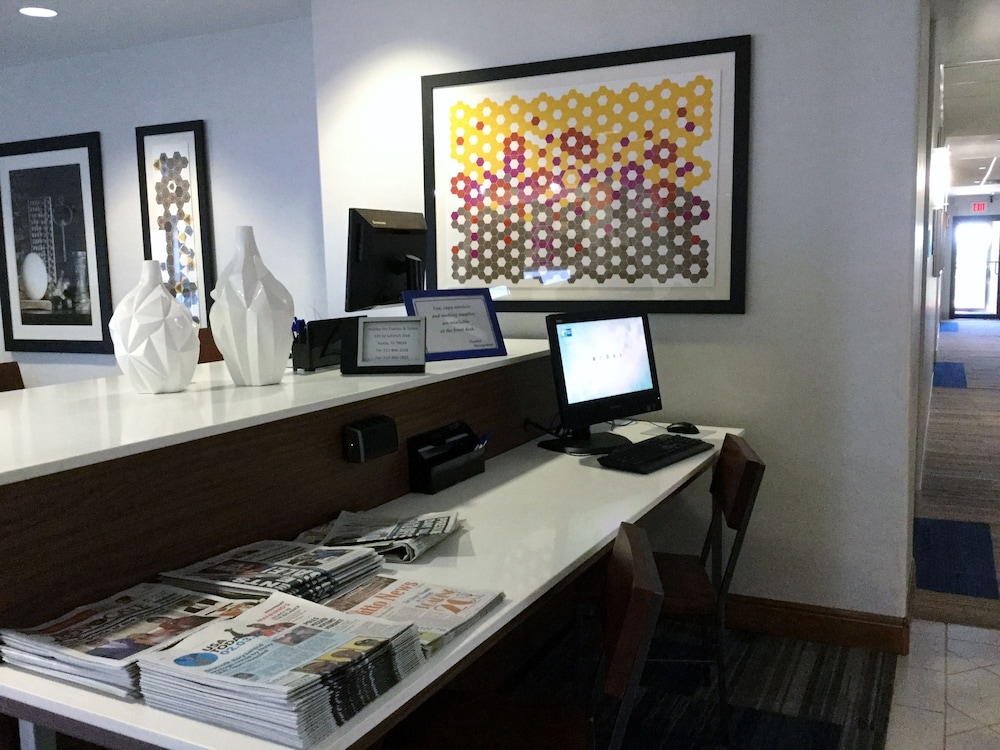 Holiday Inn Express & Suites Austin NE Hutto by IHG - photo 70