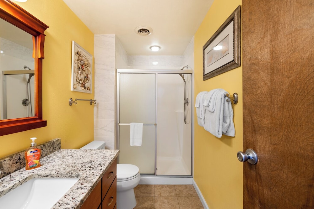 Sand & Sea Resort Condominiums - photo 927