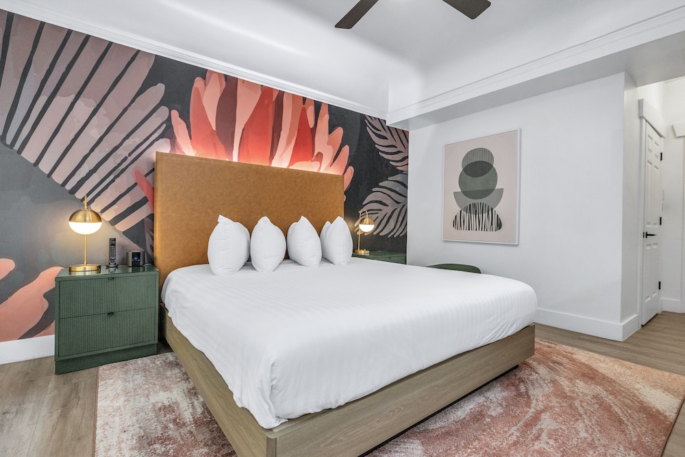 Nob Hill Hotel - photo 10