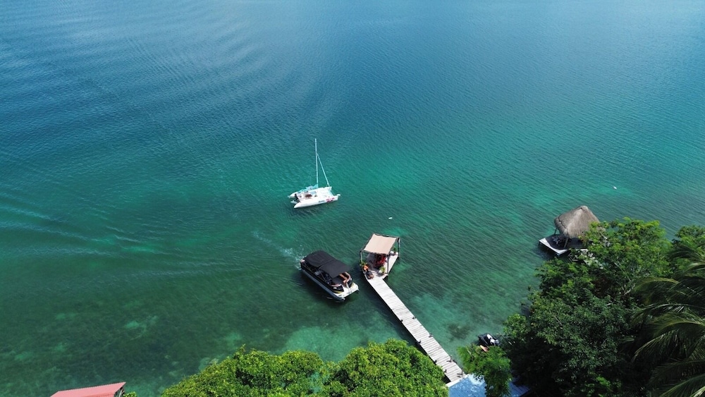 XO Frente Laguna Bacalar Gratis Kayyaks in Bacalar, Mexico