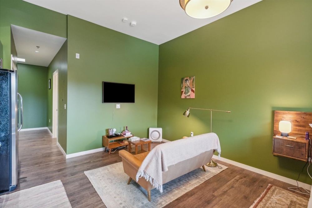 Violet Suites PDX - photo 70