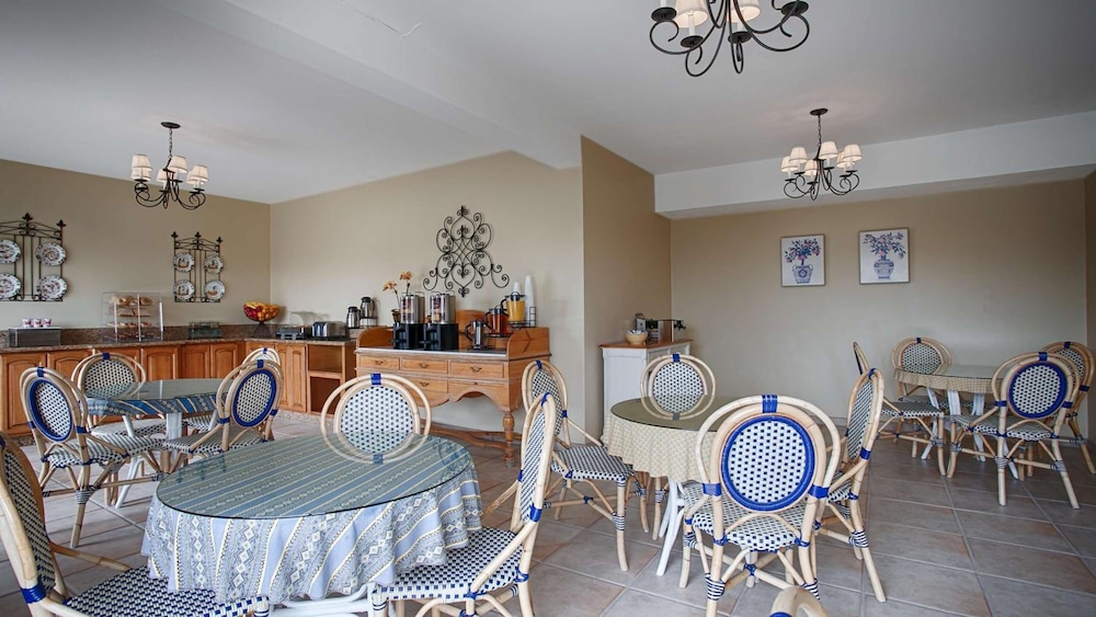 Carmel Bay View Inn - photo 41