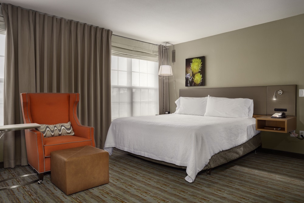 Hilton Garden Inn Phoenix Airport - photo 11