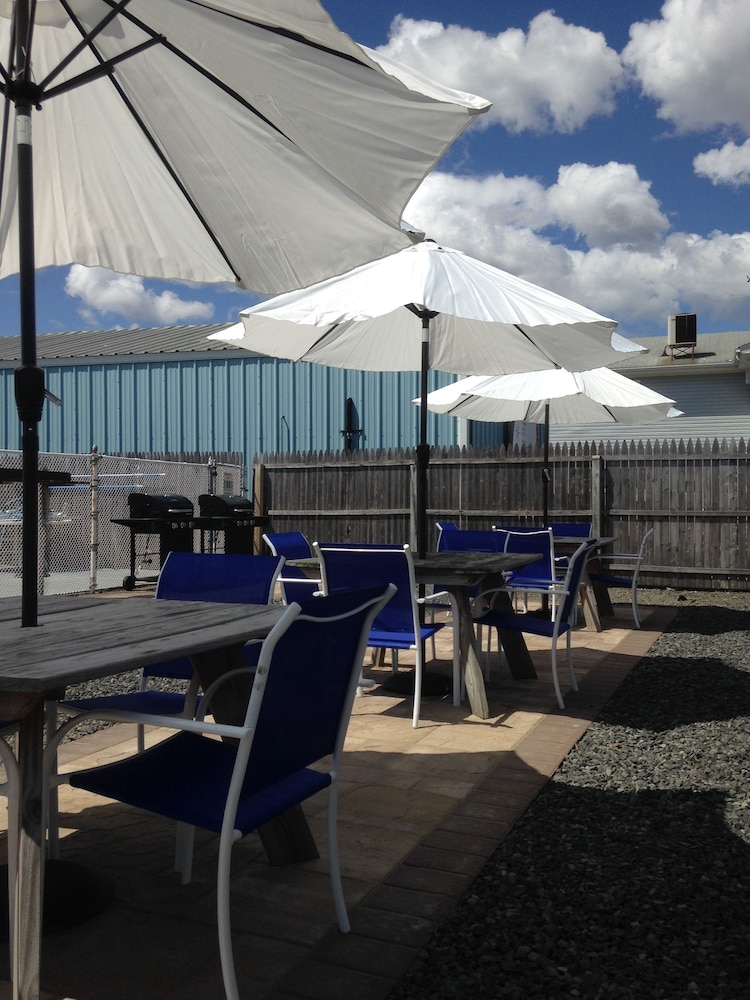 Shore Point Motel - photo 34