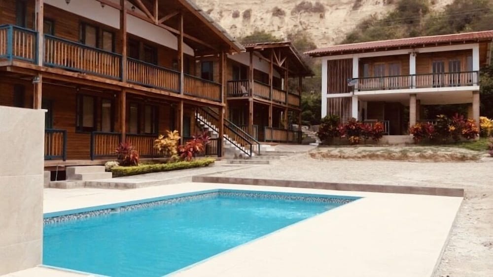 Canoa South Beach - carbon neutral hotel in Manta